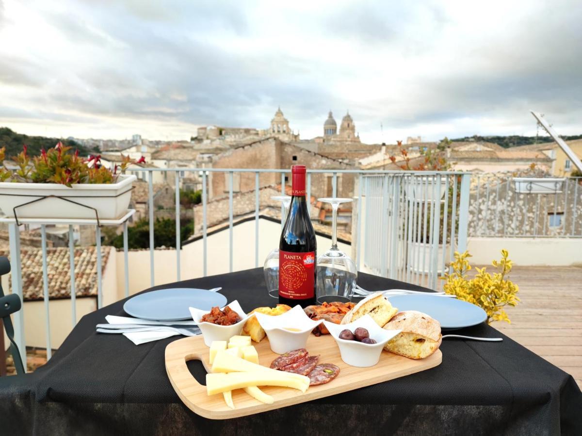 Terrazza Dei Sogni Bed & Breakfast Ragusa Dış mekan fotoğraf