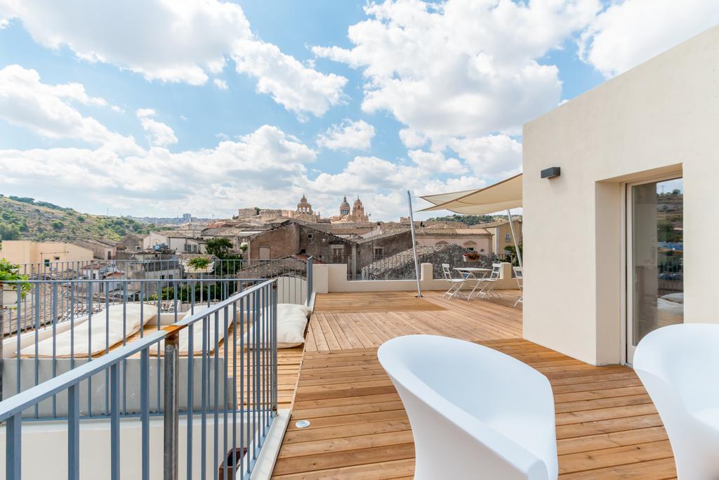 Terrazza Dei Sogni Bed & Breakfast Ragusa Dış mekan fotoğraf