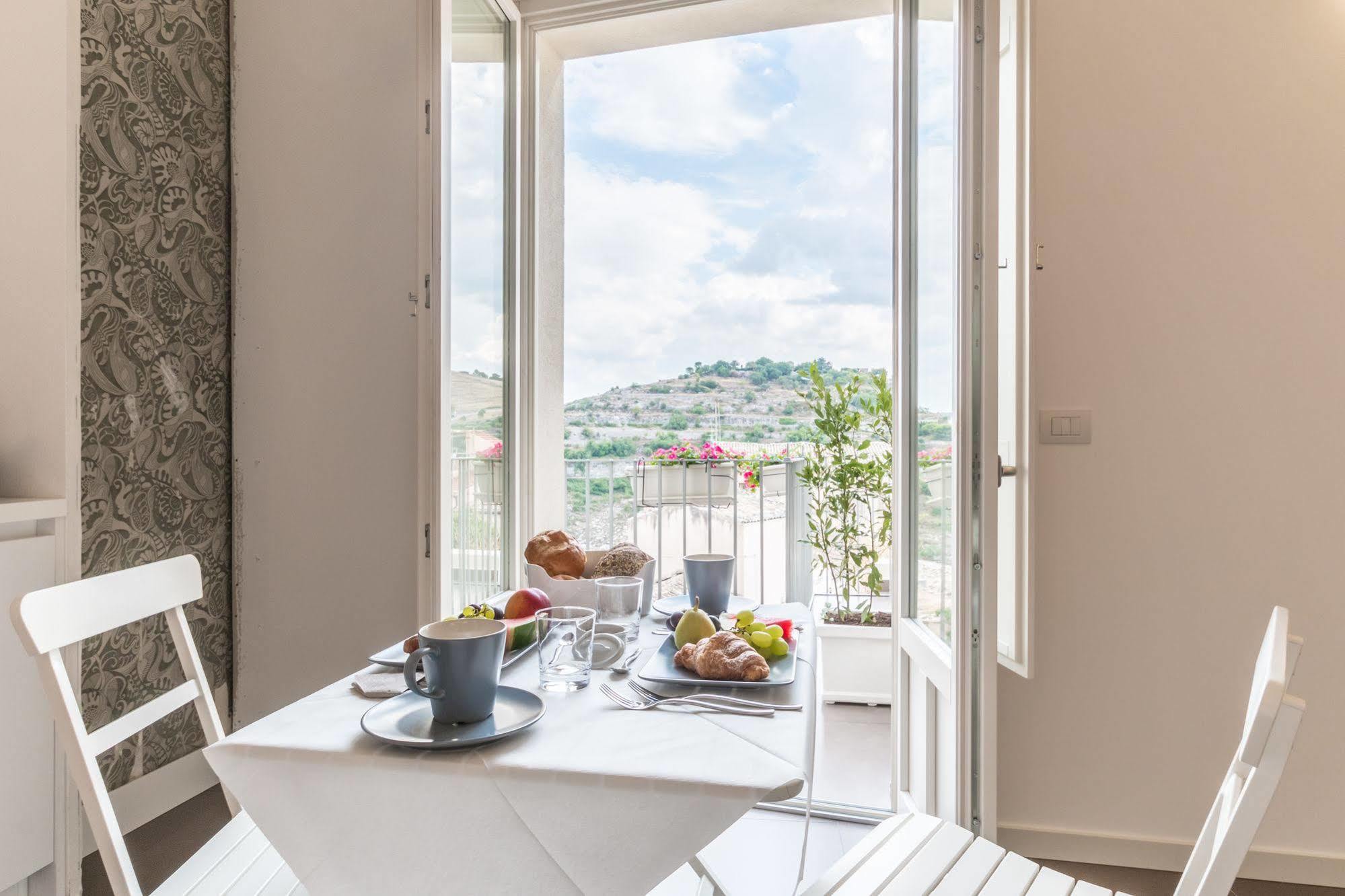 Terrazza Dei Sogni Bed & Breakfast Ragusa Dış mekan fotoğraf