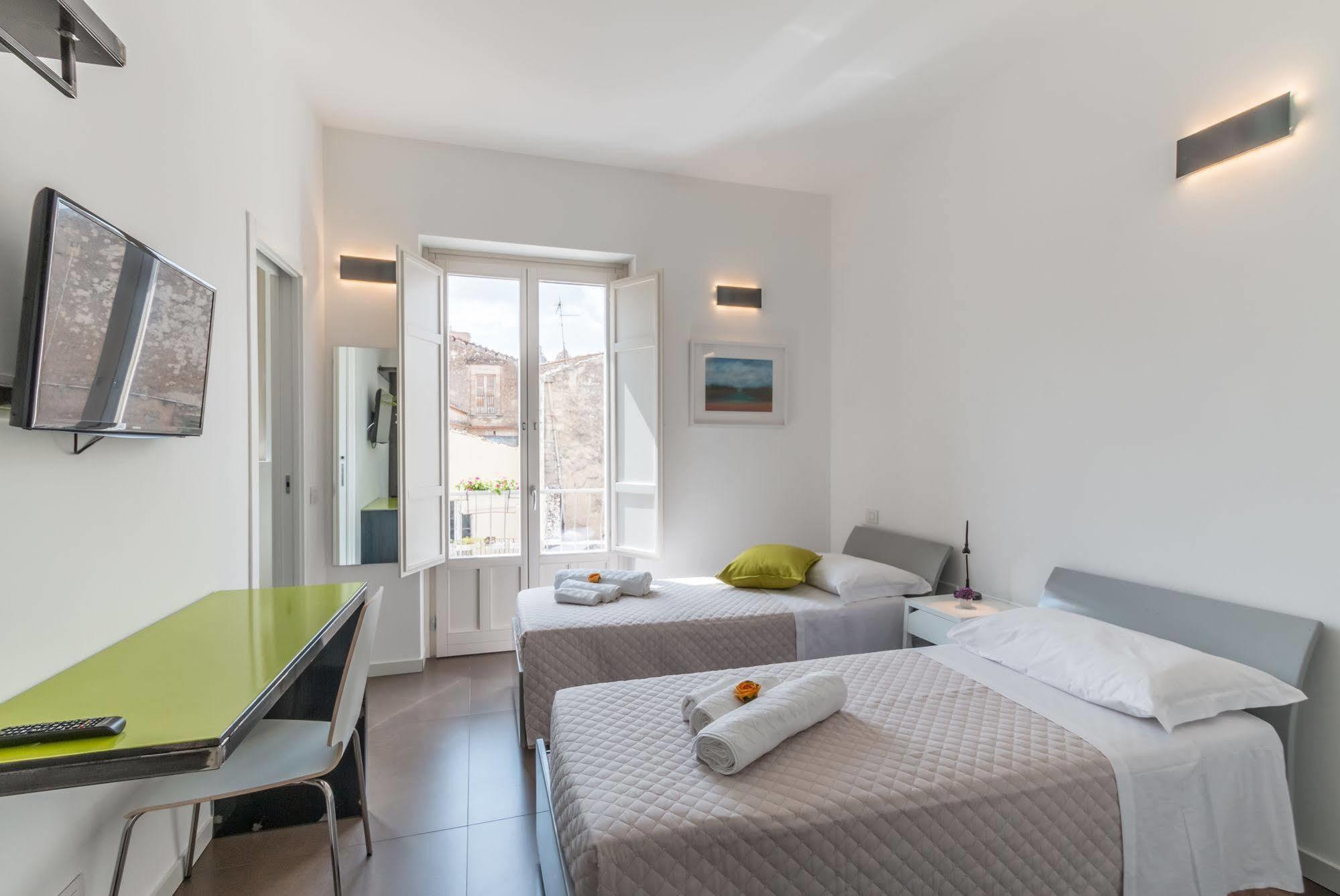 Terrazza Dei Sogni Bed & Breakfast Ragusa Dış mekan fotoğraf