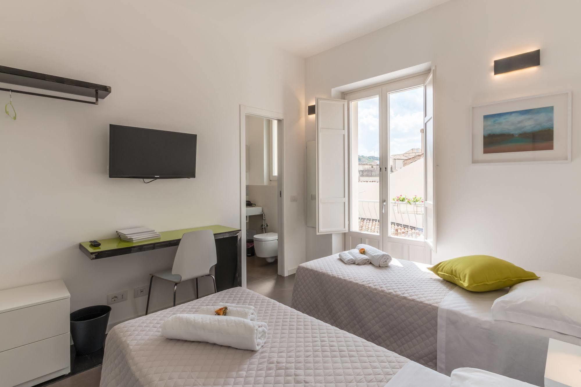 Terrazza Dei Sogni Bed & Breakfast Ragusa Dış mekan fotoğraf