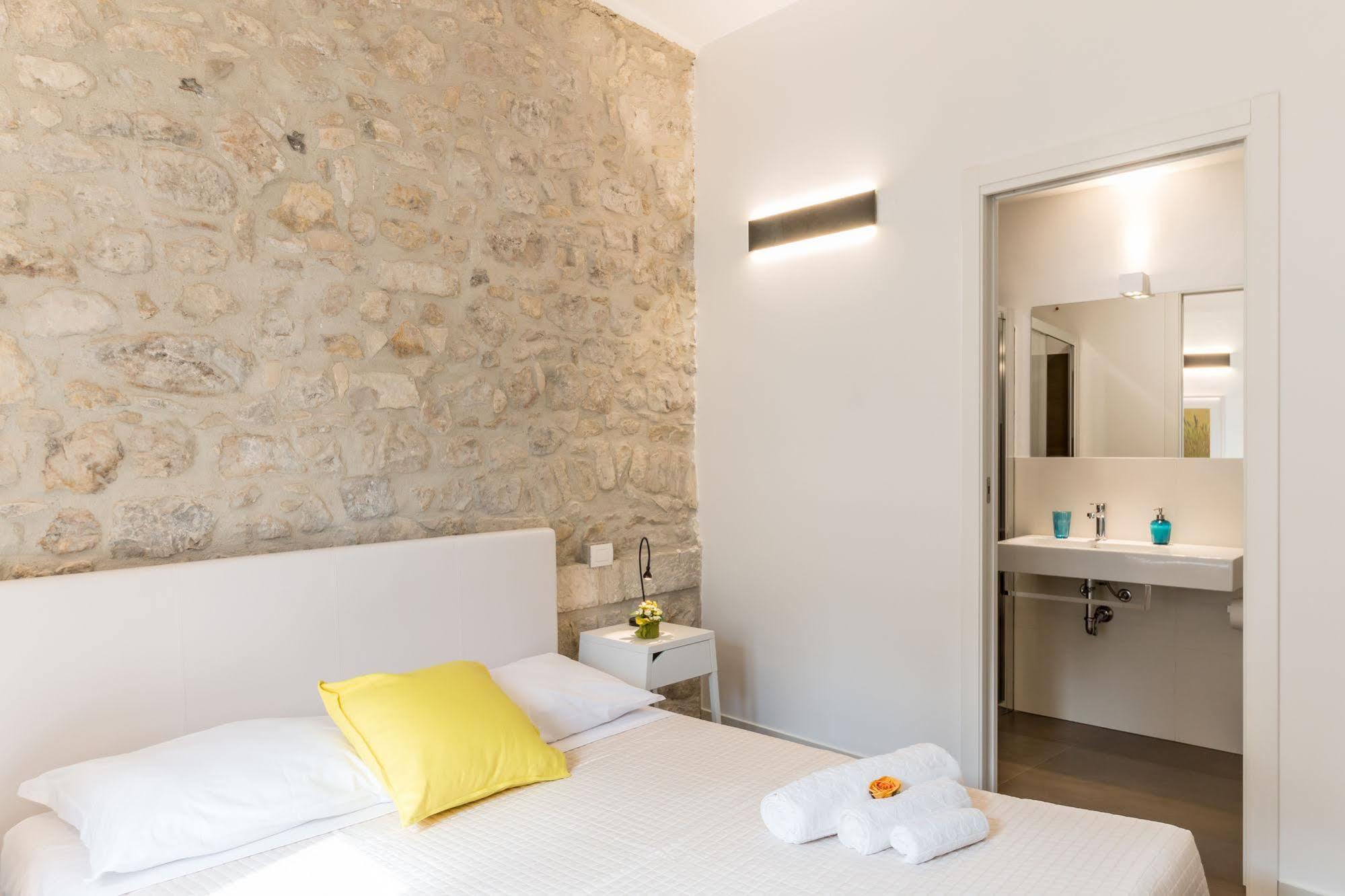 Terrazza Dei Sogni Bed & Breakfast Ragusa Dış mekan fotoğraf