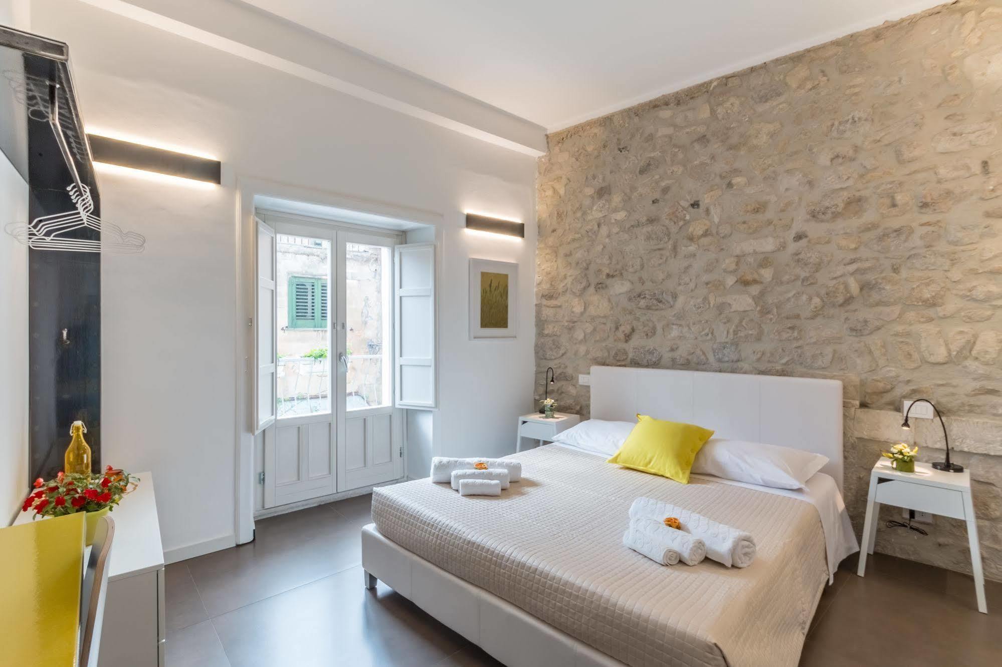 Terrazza Dei Sogni Bed & Breakfast Ragusa Dış mekan fotoğraf